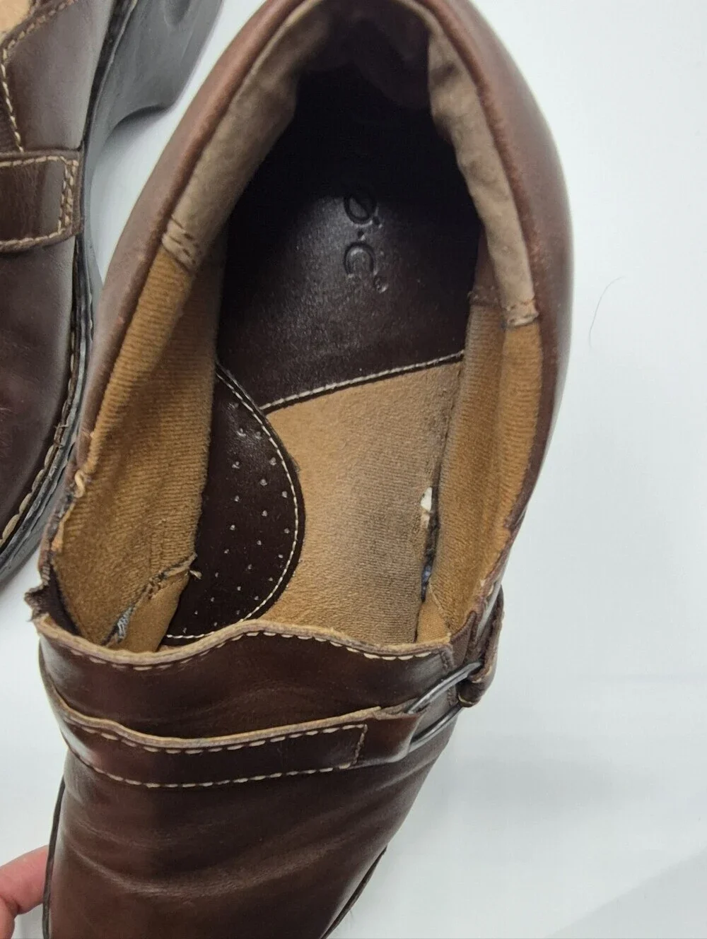 b.o.c. Men's Brown Leather Slip-On Loafers with Buckle Accent